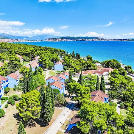 Medena-2 By Interhome شقة *