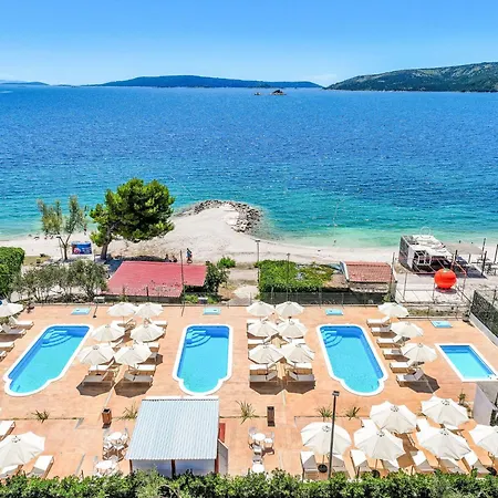 Medena-2 By Interhome شقة *